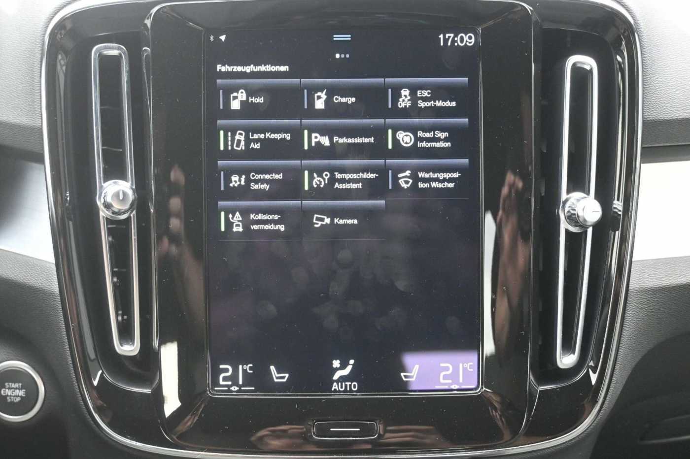 Volvo  T4 Core Recharge PlugIn Hybrid*LED*NAVI*CAM