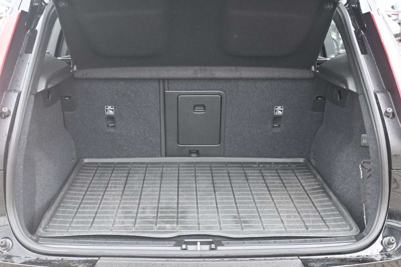 Volvo  T4 Core Recharge PlugIn Hybrid*LED*NAVI*CAM