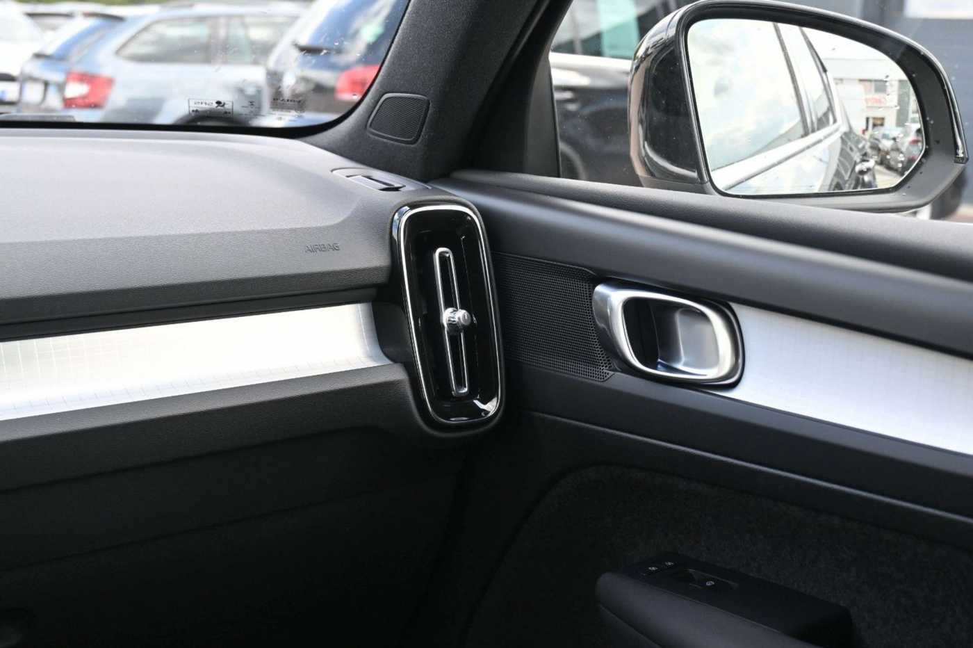 Volvo  T4 Core Recharge PlugIn Hybrid*LED*NAVI*CAM