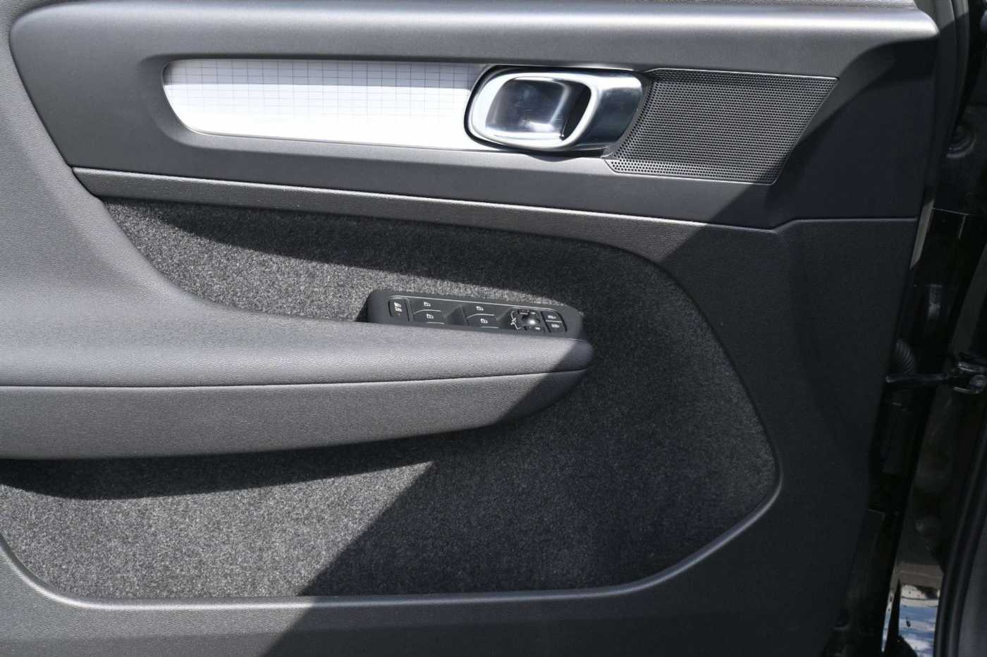 Volvo  T4 Core Recharge PlugIn Hybrid*LED*NAVI*CAM