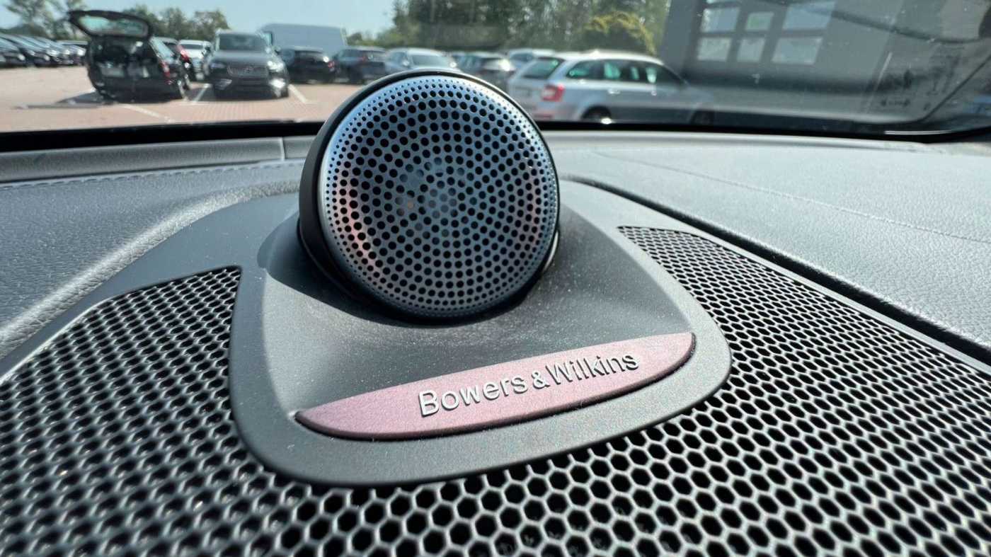 Volvo  T8 R-Design RC PlugIn Hyb AWD*MASS*LUFT*B&W
