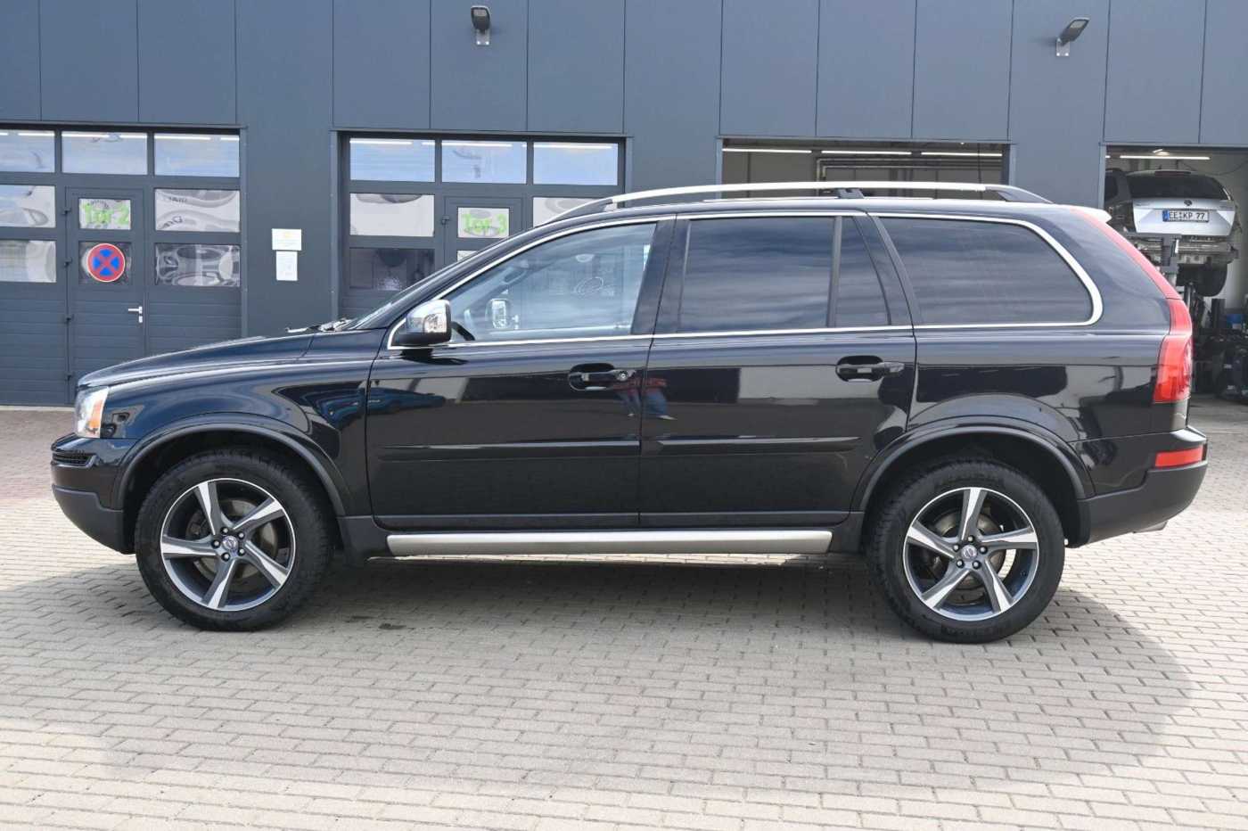 Volvo  D5 Autom. AWD R-Design*AHK*7-Sitz