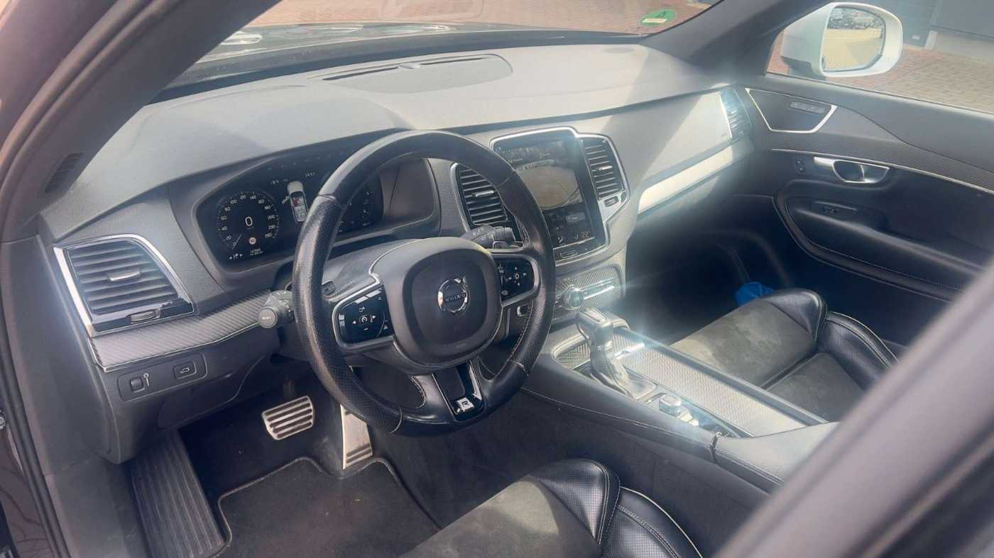 Volvo  D5 R-Design*LED*LUFT*CAM*7Si*