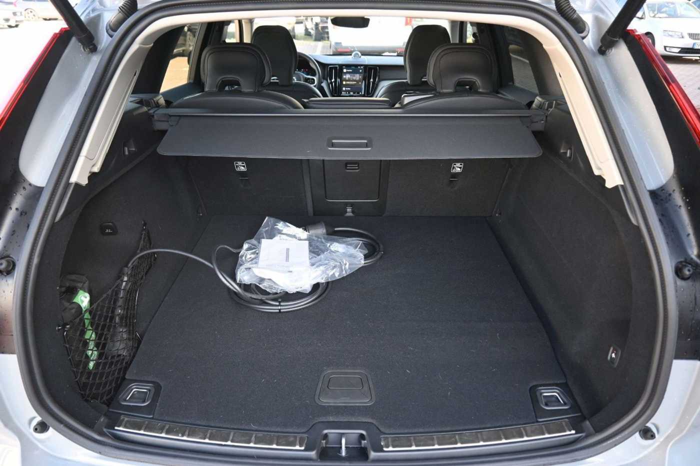 Volvo  T8 Ultra Dark*STDHZG*360°*Massage*NP: 89T€