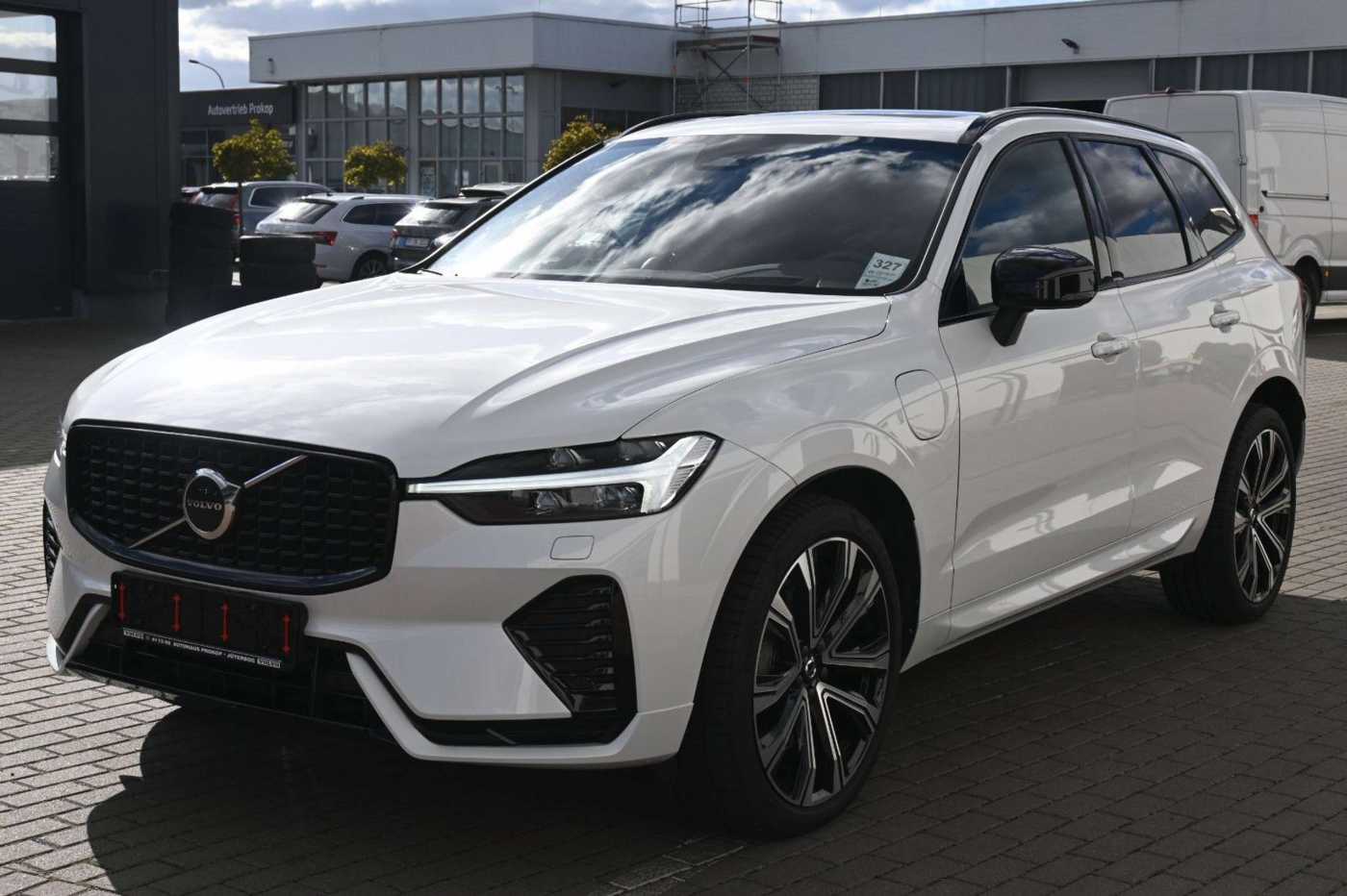Volvo  T8 R Design PHEV MAPS*Luft*B&W*STHZG*HUD*