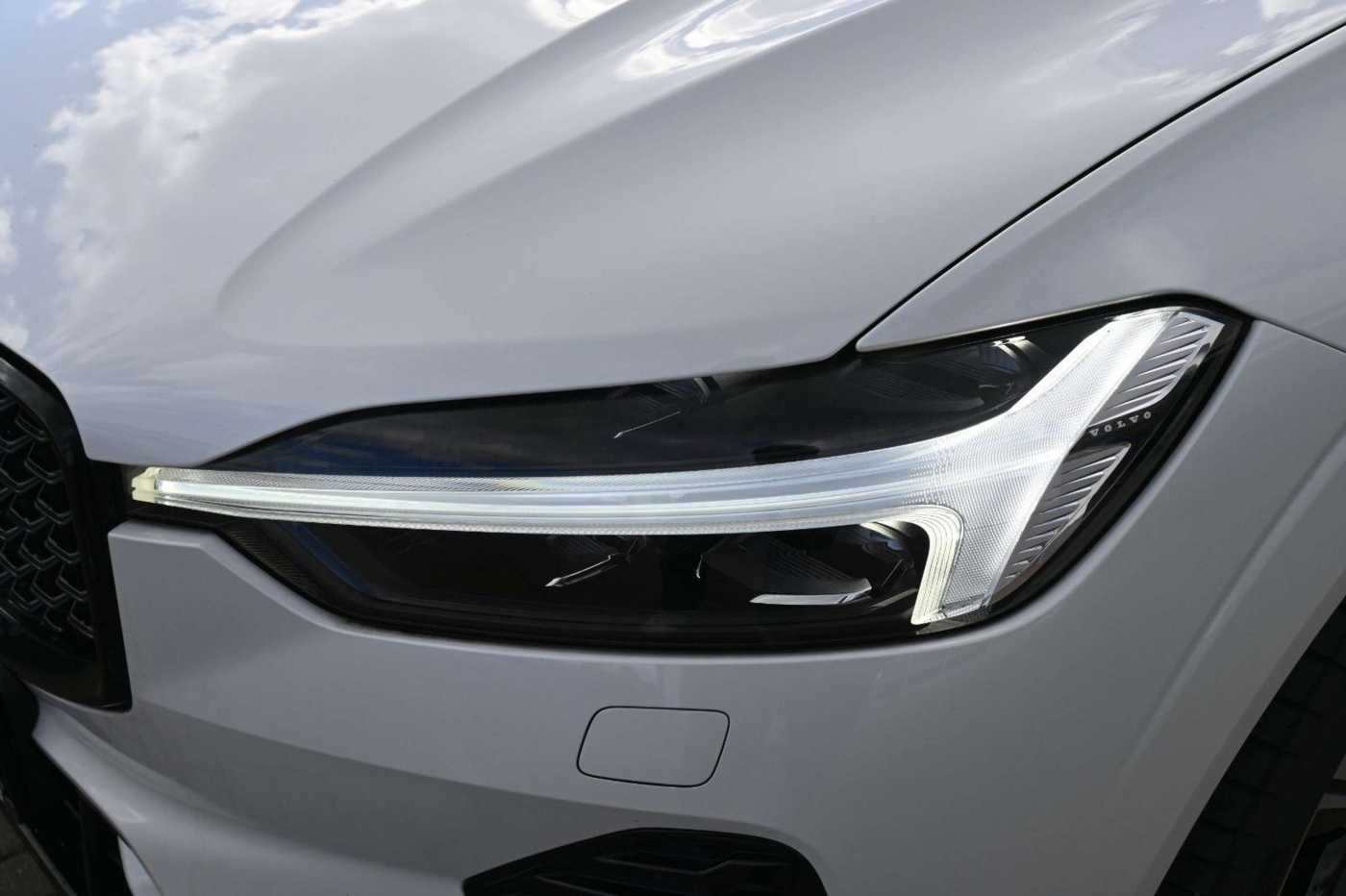 Volvo  T8 R Design PHEV MAPS*Luft*B&W*STHZG*HUD*