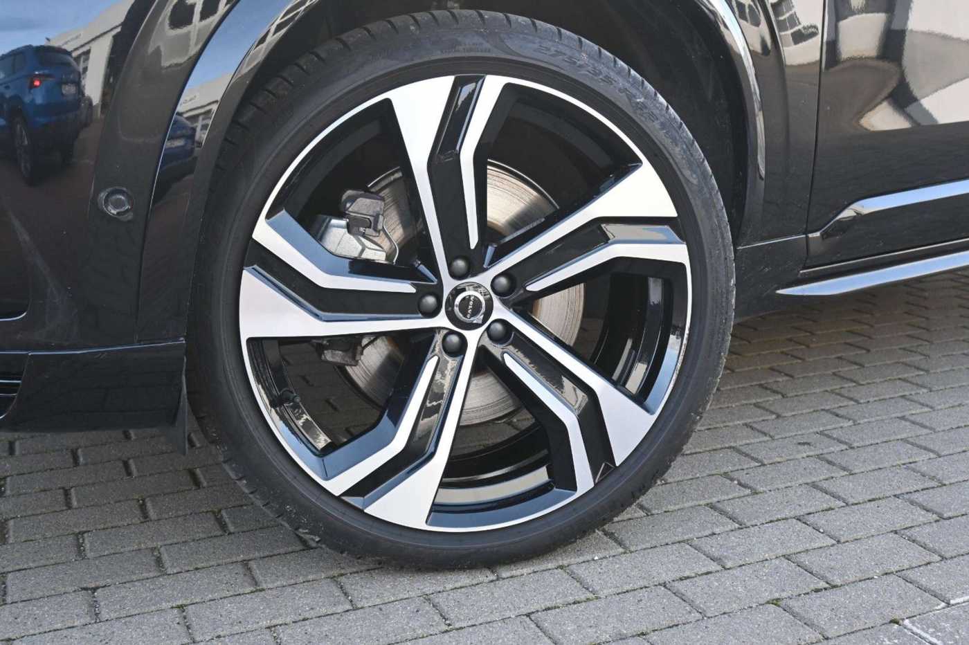 Volvo  T8 AWD RC Ultra Dark*LUFT*360°*ACC*AHK