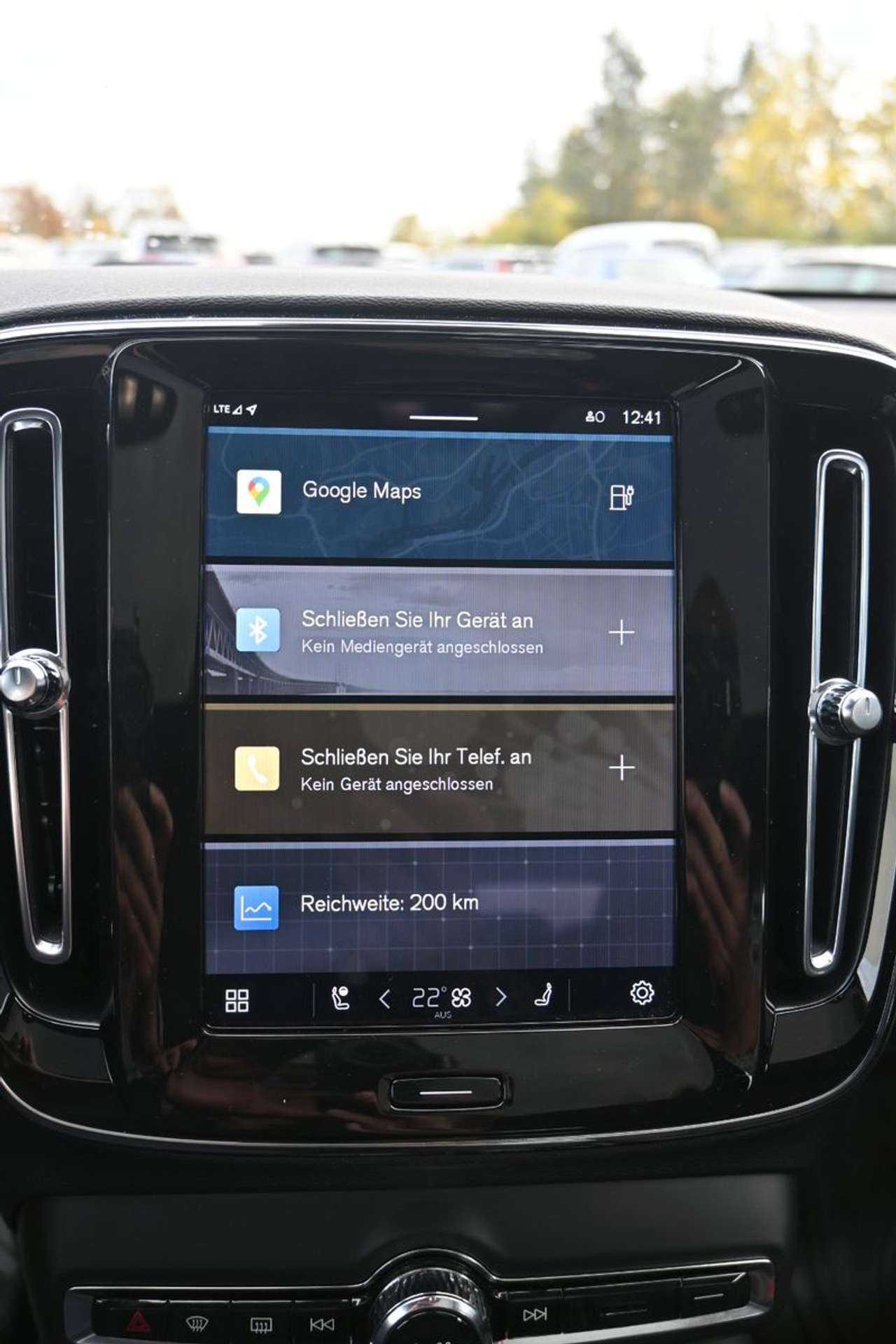 Volvo  Plus BEV Twin Motor AWD*Pano*20 Zoll*STHZG*