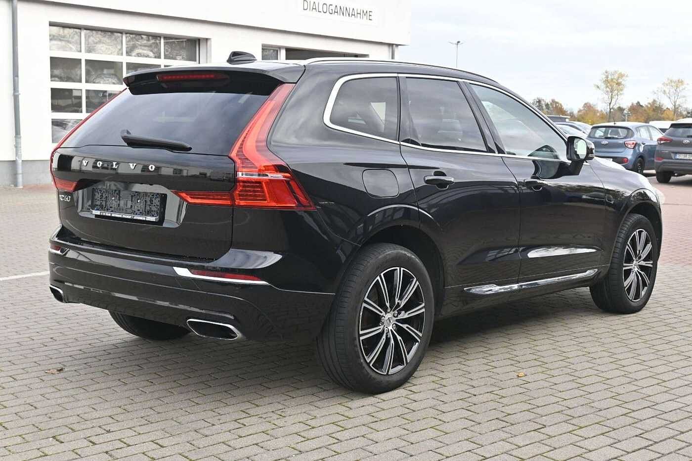 Volvo T8 RC AWD Inscription*PANO*RFK*BLIS*DAB*AHK