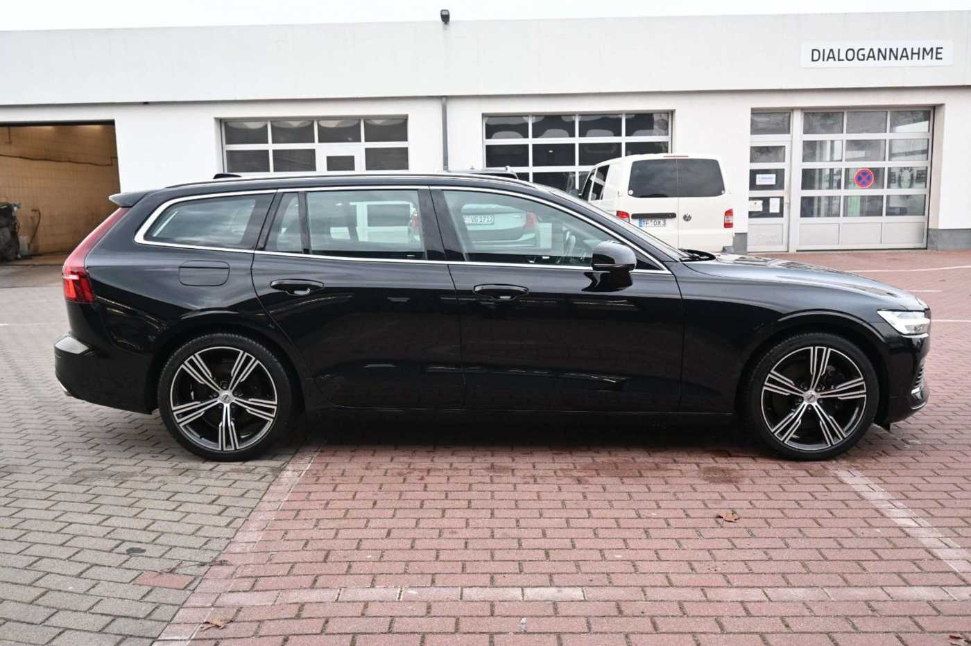 Volvo  T8 TE Inscription*LED*HUD*PANO*CAM*PDC*STHZ