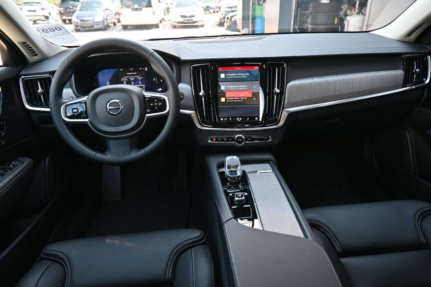 Volvo  V90 B4 D AWD Cross Country Plus*Pano*STDHZG*ACC