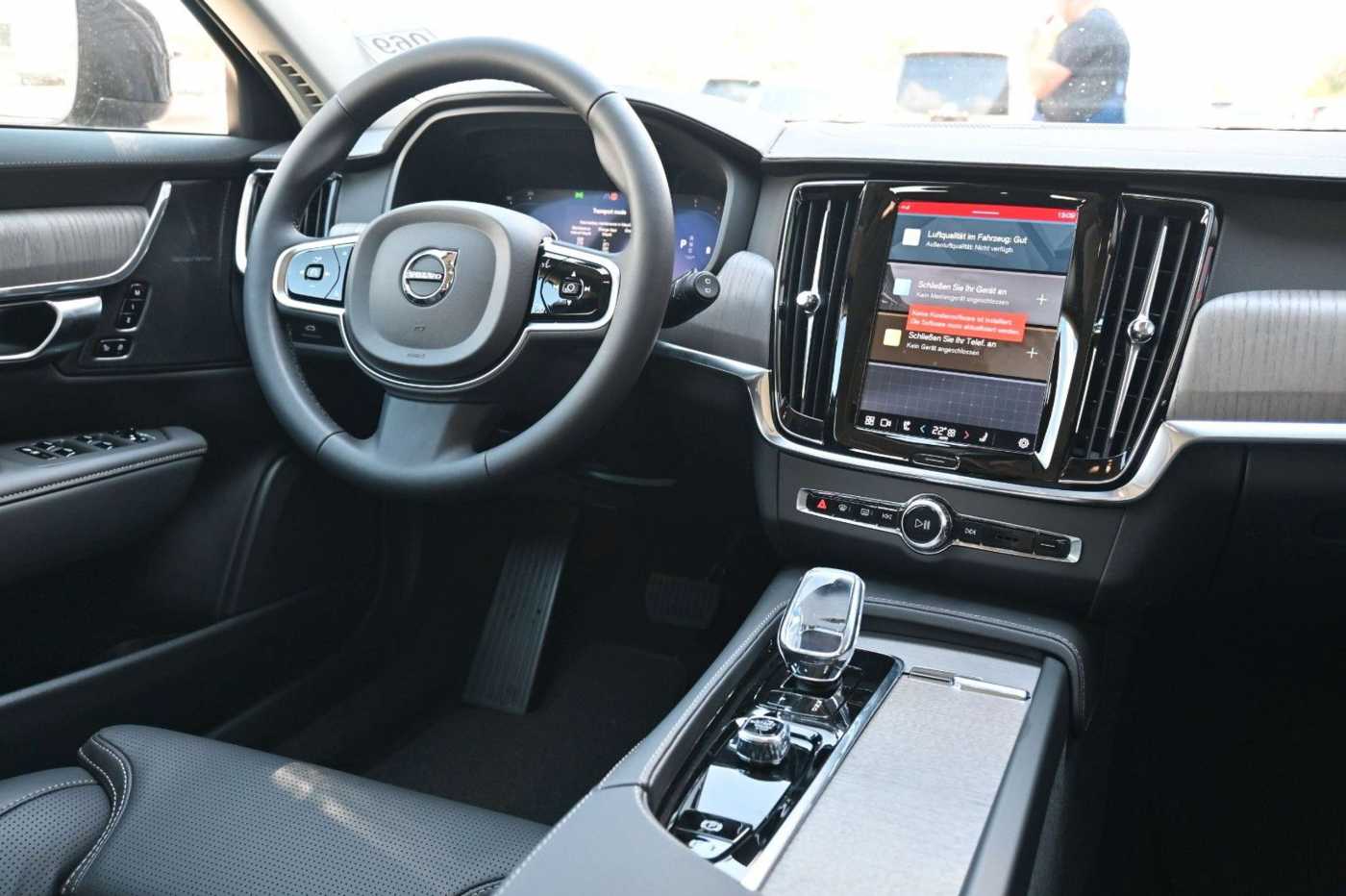 Volvo  V90 B4 D AWD Cross Country Plus*Pano*STDHZG*ACC