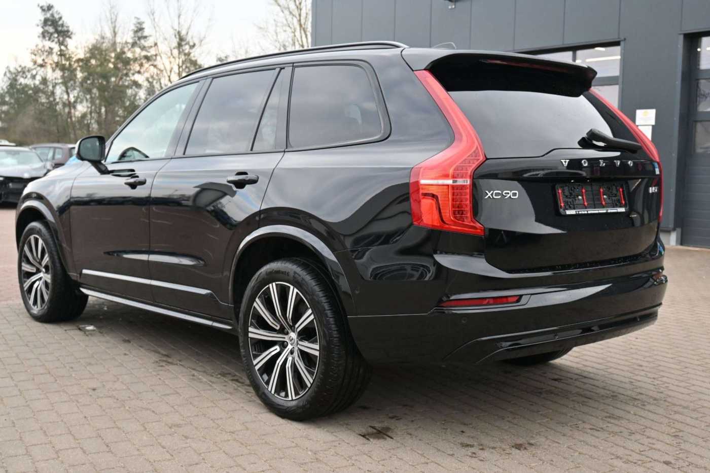 Volvo  Ultimat Dark AWD*LUFT*360*STHZ*7Si*PANO*AHK