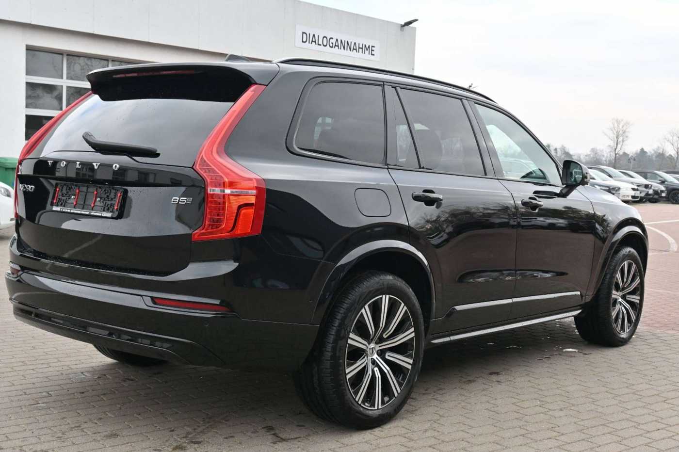 Volvo  Ultimat Dark AWD*LUFT*360*STHZ*7Si*PANO*AHK