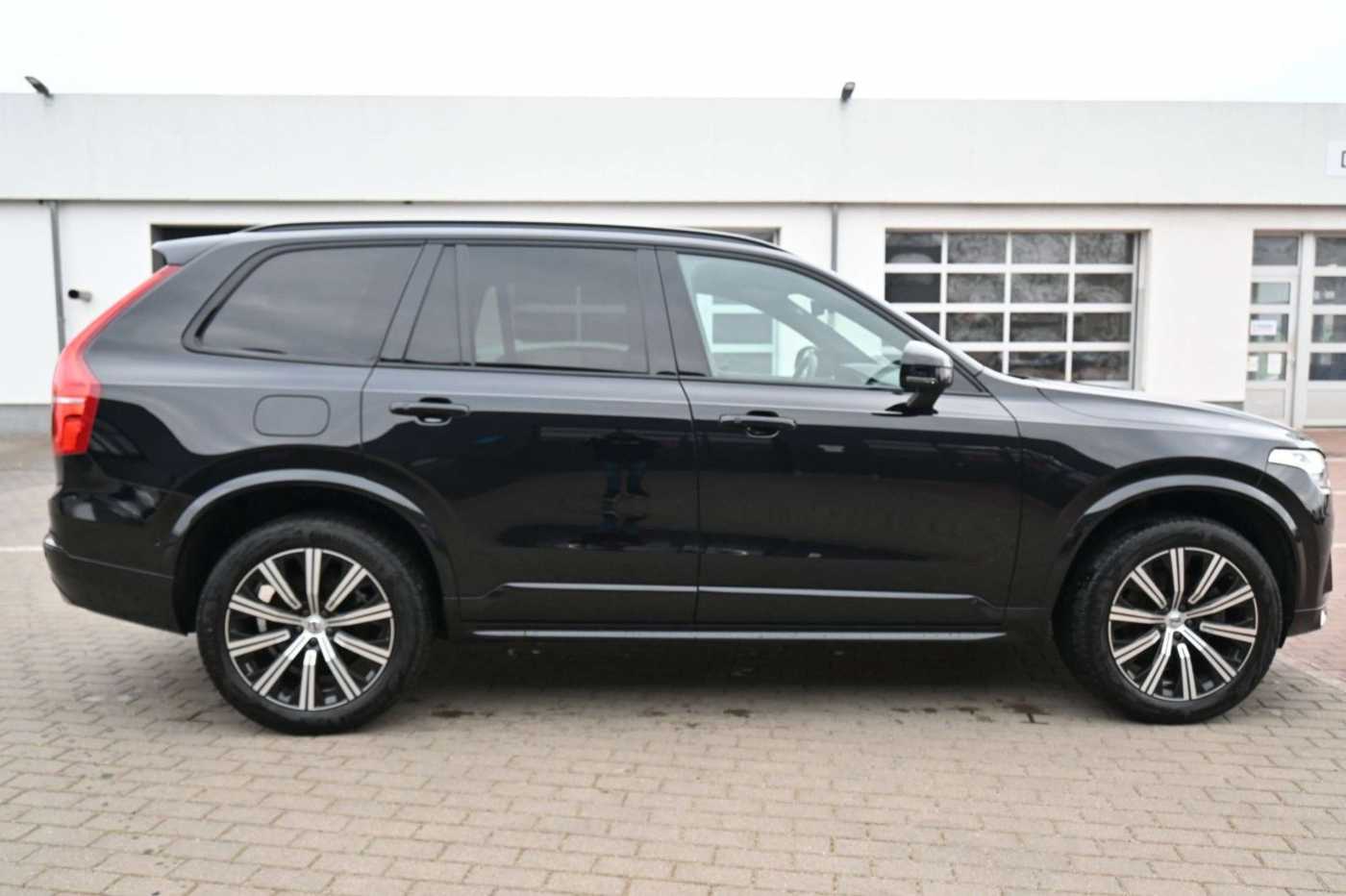 Volvo  Ultimat Dark AWD*LUFT*360*STHZ*7Si*PANO*AHK