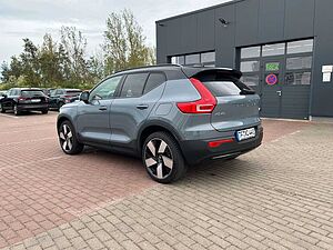 Volvo  Volvo XC40 Recharge Twin Motor Plus AWD