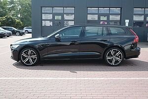 Volvo  Volvo V60 Recharge T8 AWD R-Design*PANO*360°*H/K