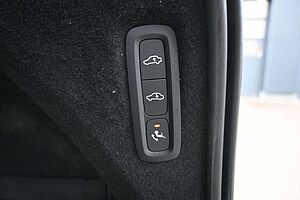 Volvo  T8RCBright*PANO*LUFT*360°*AHK* KEIN MIETWAG