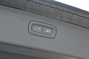 Volvo  Ultimate Bright AWD*MASS*LUFT*B&W*360°*22'*