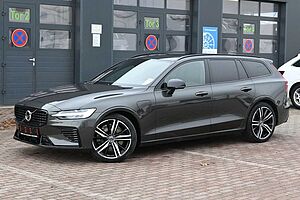 Volvo  Recharge T6 AWD R-Design