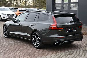 Volvo  Recharge T6 AWD R-Design