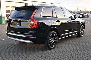 Volvo  Inscription Expression Recharge Plug-In Hyb