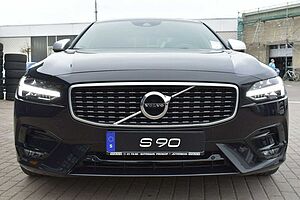 Volvo  D5 R-Design AWD Navi*Pano*RFK*HU*MIETKAUF