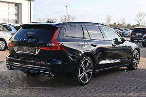 Volvo  Kombi R Design Recharge Plug-In Hybrid AWD