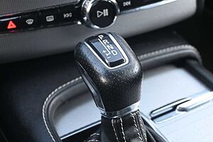 Volvo  Mietkauf *XC90 R DesignAWD*LUFT*KAM*7Si*Mietkauf