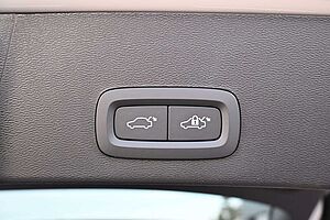 Volvo  Ultimate RC Pure Electric AWD*360°*PANO*GSD