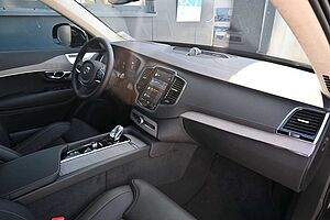 Volvo  T8 Recharge AWD Ultra Dark*PANO*B&W*STHZ*QI