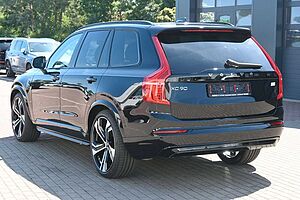 Volvo  T8 Recharge AWD Ultra Dark*PANO*B&W*STHZ*QI