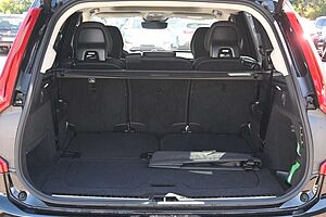 Volvo  T8 Recharge AWD Ultra Dark*PANO*B&W*STHZ*QI