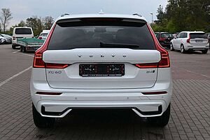 Volvo  B4 D Autom. Plus Dark*STDHZG*360°*H&K*ACC