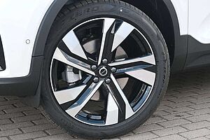 Volvo  B4 DKG Plus Dark*H&K*FSHZG*360°*ACC