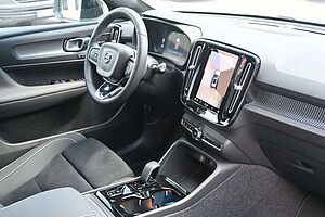 Volvo  B4 DKG Plus Dark*H&K*FSHZG*360°*ACC