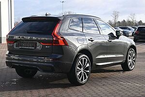 Volvo  B4 D AWD Plus Dark*FSHZG*360°*H&K*ACC