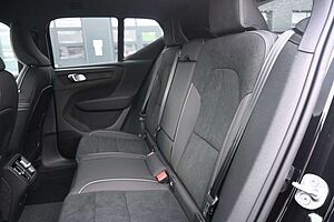Volvo  B4 DKG Plus Dark*STDHZG*PANO*360°*ACC