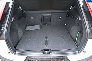 Volvo  B4 DKG Ultimate Dark*STDHZG*PANO*360°*ACC