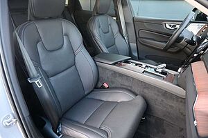 Volvo  B4 D AWD Ultimate Dark*STDHZG*360°*LUFT*ACC