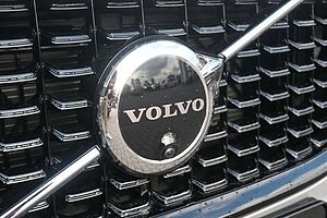 Volvo  B4 D AWD Ultimate Dark*STDHZG*360°*LUFT*ACC