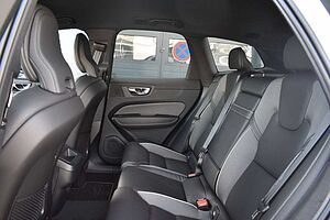 Volvo  B4 D AWD Autom.  R-Design*STDHZG*360°*AHK