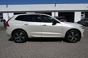 Volvo  B4 D AWD Autom.  R-Design*STDHZG*360°*AHK