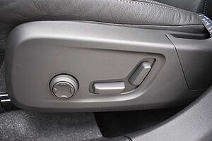 Volvo  T5 Recharge 2WD Plus Dark*RFK*H&K*ACC