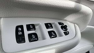 Volvo  Inscription Expression RC Plug-In Hyb*AHK*