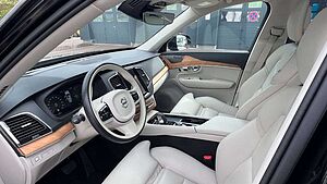 Volvo  Inscription Expression RC Plug-In Hyb*AHK*
