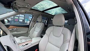 Volvo  Inscription Expression RC Plug-In Hyb*AHK*
