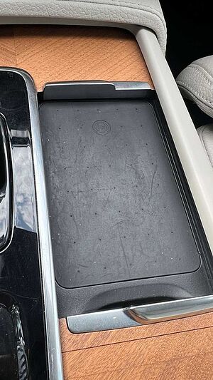 Volvo  Inscription Expression RC Plug-In Hyb*AHK*