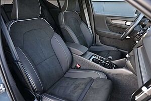 Volvo  B4 DKG Ultimate Dark*FSHZG*PANO*BLIS*ACC