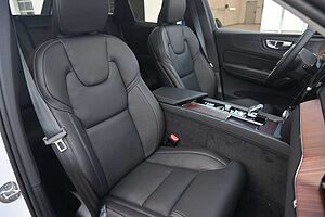 Volvo  B4 D AWD Ultimate Dark*STDHZG*360°*LUFT*ACC